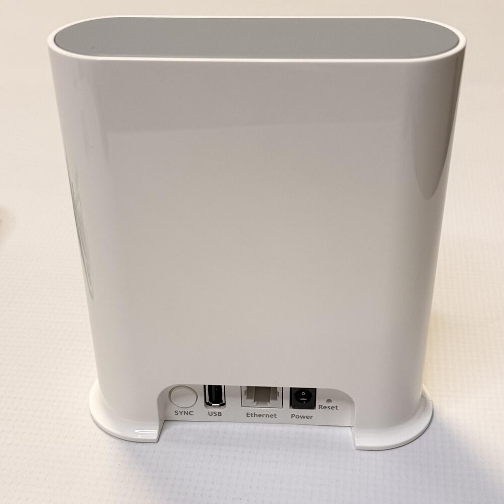 Arlo VMB4540 SmartHub Base Station WiFi Security Camera Hub White Alexa Google - Picture 3 of 8